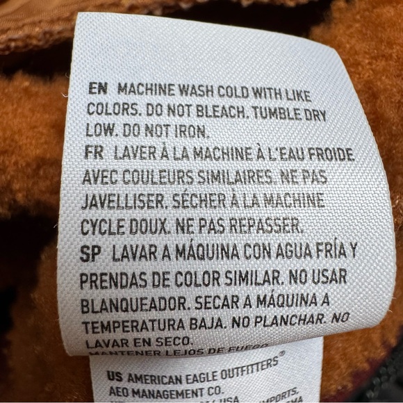 American Eagle Cozy Fleece Jacket Medium - Picture 13 of 16